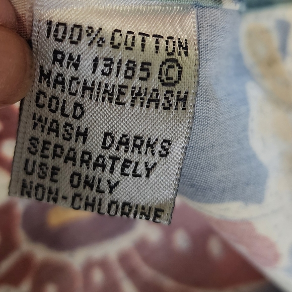 Pierre Cardin Tropical Shirt Size Large Short Sleeve with Pocket - Picture 7 of 7